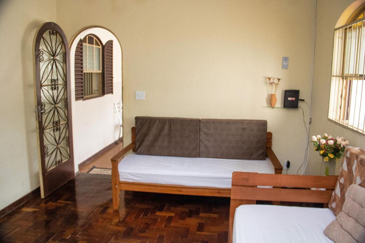 Casa Espacosa E Confortavel Na Regiao Da Pampulha 벨루오리존치 외부 사진