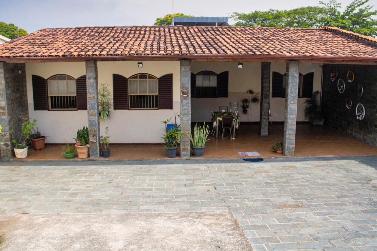 Casa Espacosa E Confortavel Na Regiao Da Pampulha 벨루오리존치 외부 사진